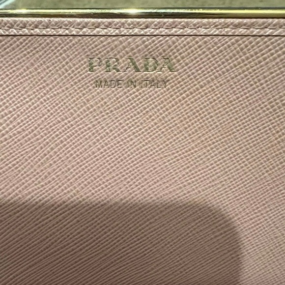 Prada Saffiano Wallet On Chain - Picture 13 of 13